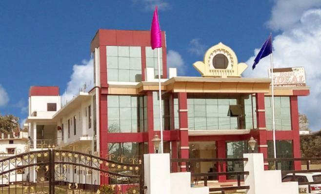 Hotel The Ideal Kushinagar Esterno foto