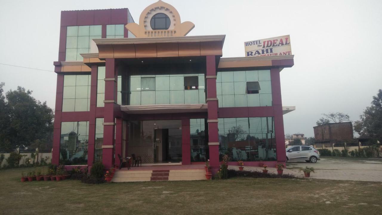 Hotel The Ideal Kushinagar Esterno foto