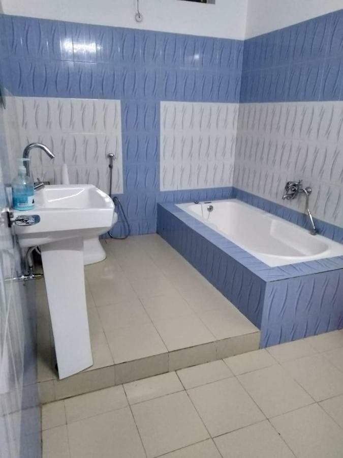 Hotel The Ideal Kushinagar Esterno foto